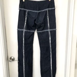 SALE!Awesome jeans:31 inches around the top And 33 inches on the inseam